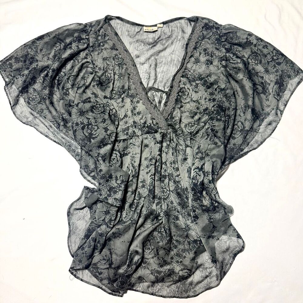 Floral Babydoll Flutter Sleeve Blouse